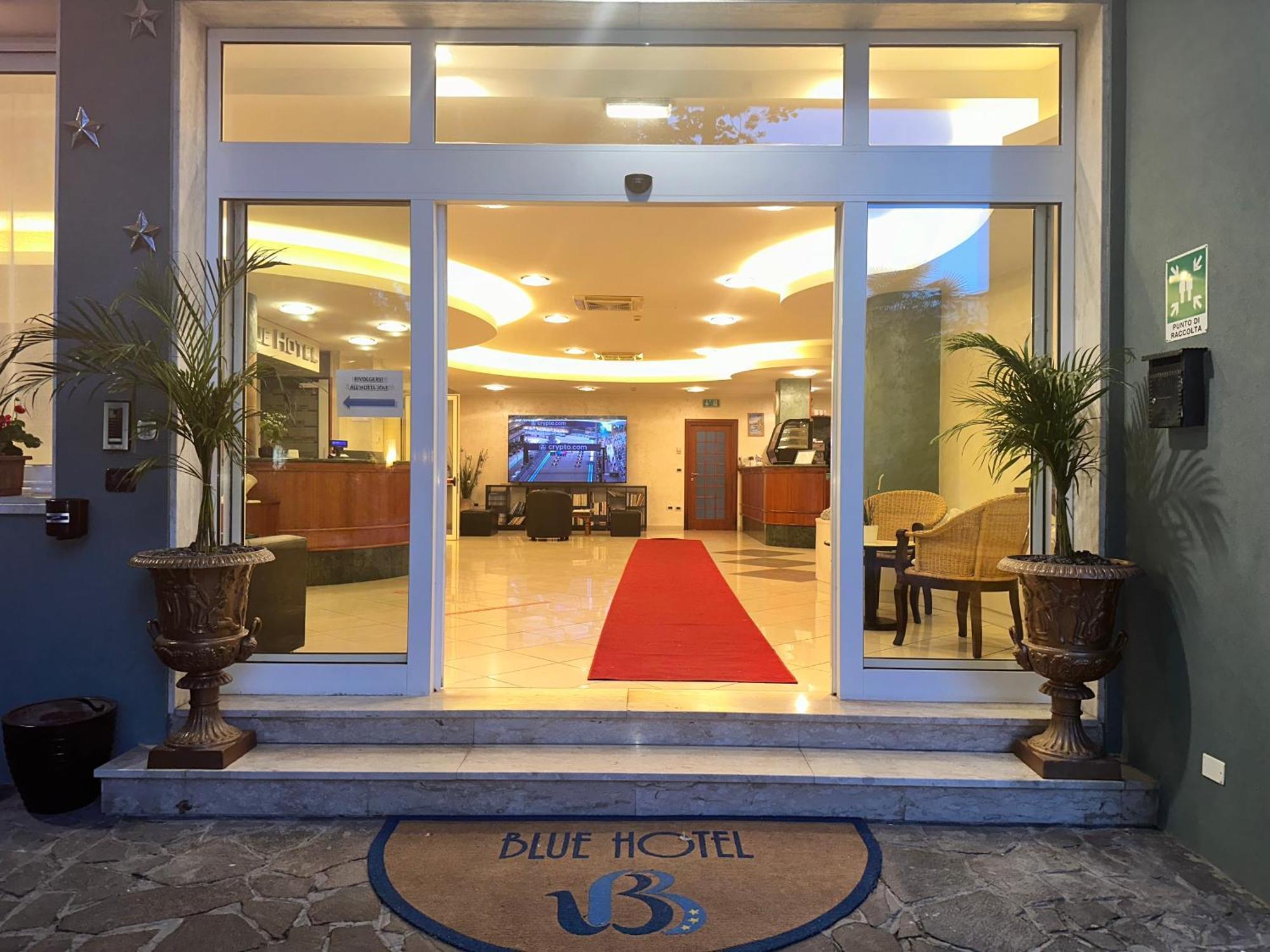 Blue Hotel 切塞纳蒂科 外观 照片