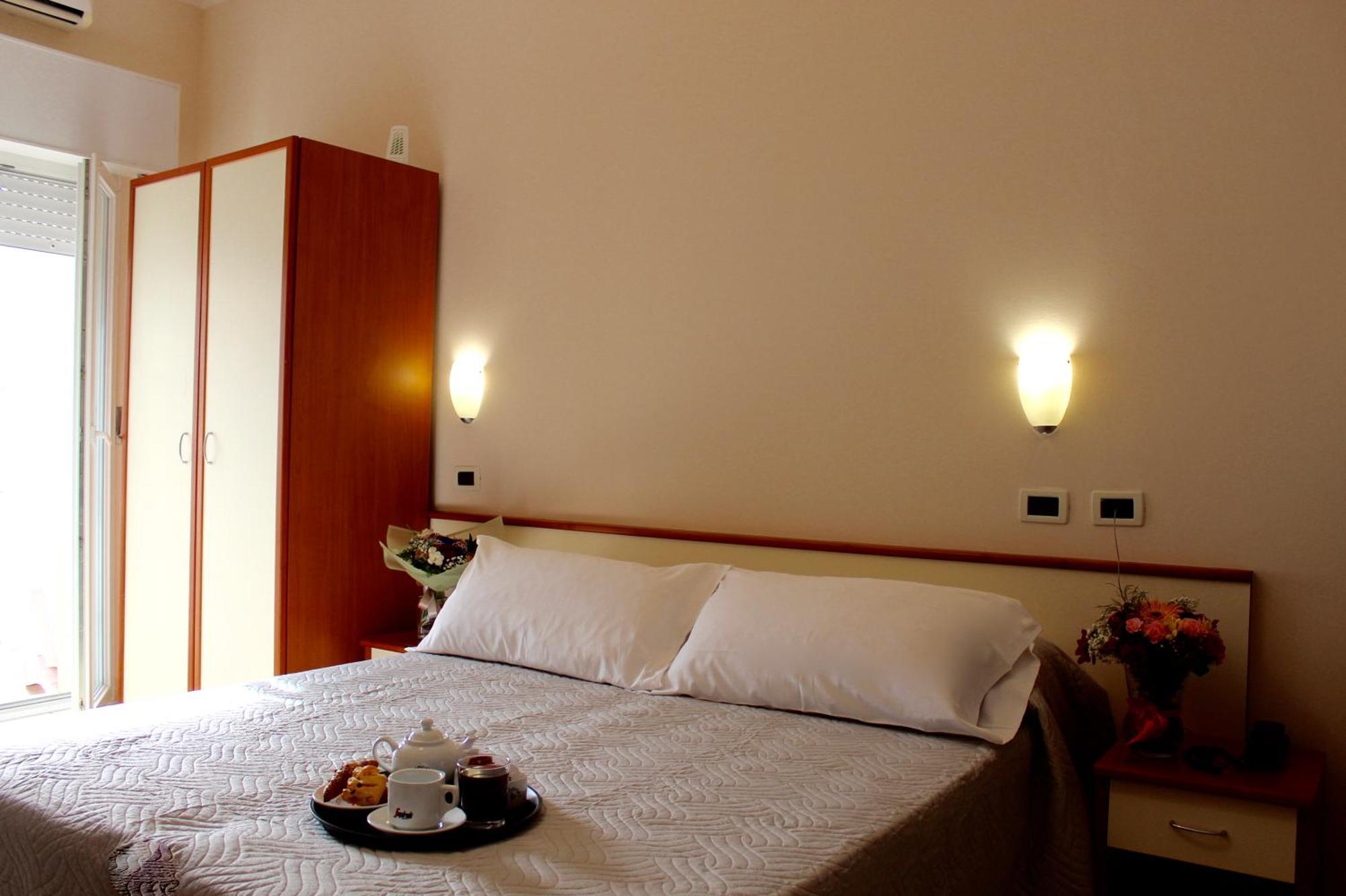 Blue Hotel 切塞纳蒂科 外观 照片