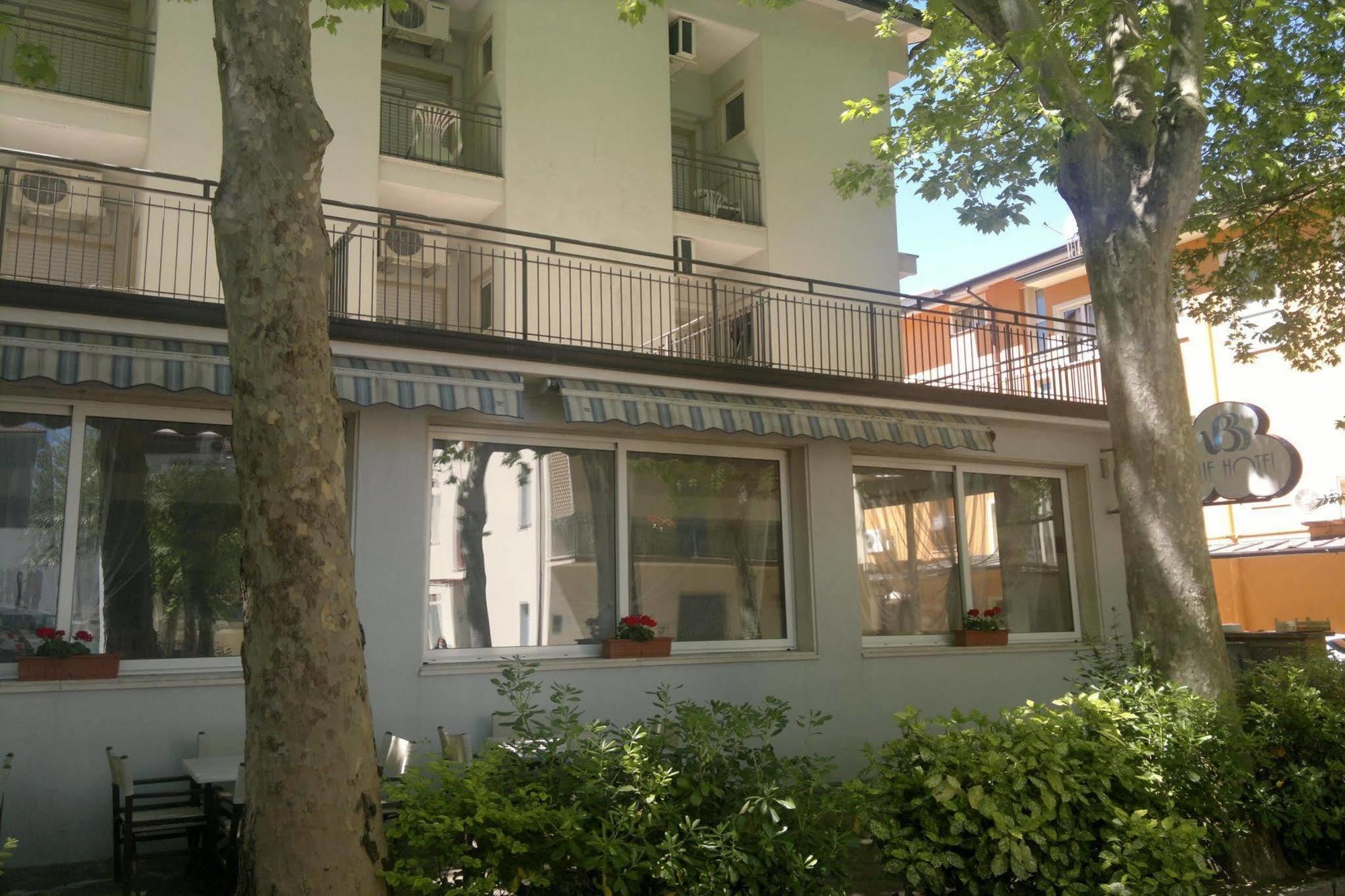 Blue Hotel 切塞纳蒂科 外观 照片